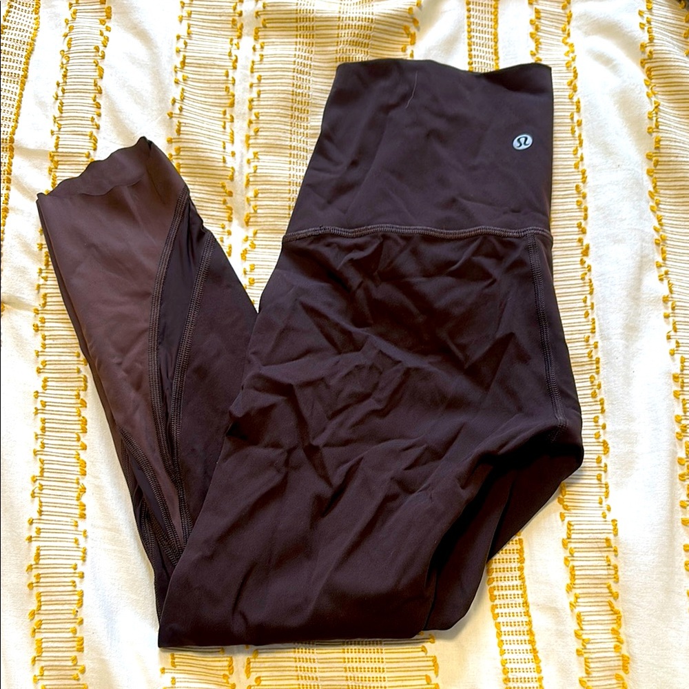 Lululemon scalloped Wunder Under 21”